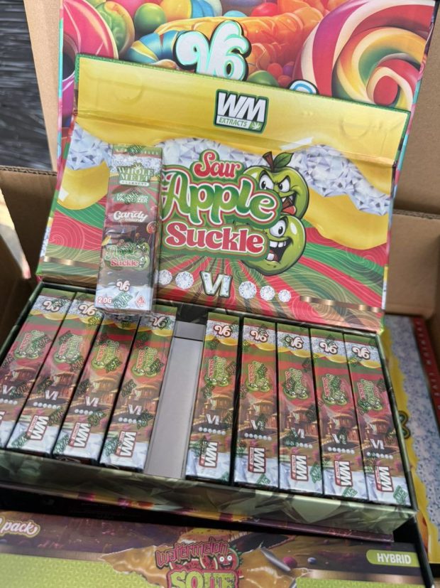 V6 Sour Apple Suckle Disposable