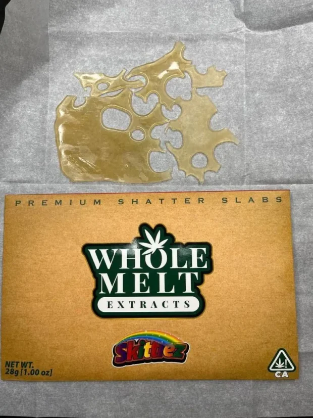 whole melt skittlez shatter